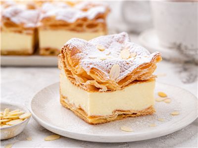 Karpatka – Polish Vanilla Custard Cake